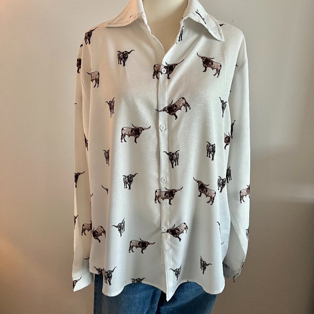 Texas Longhorn Cattle Icon pattern Women's Mock Linen button down long sleeve
